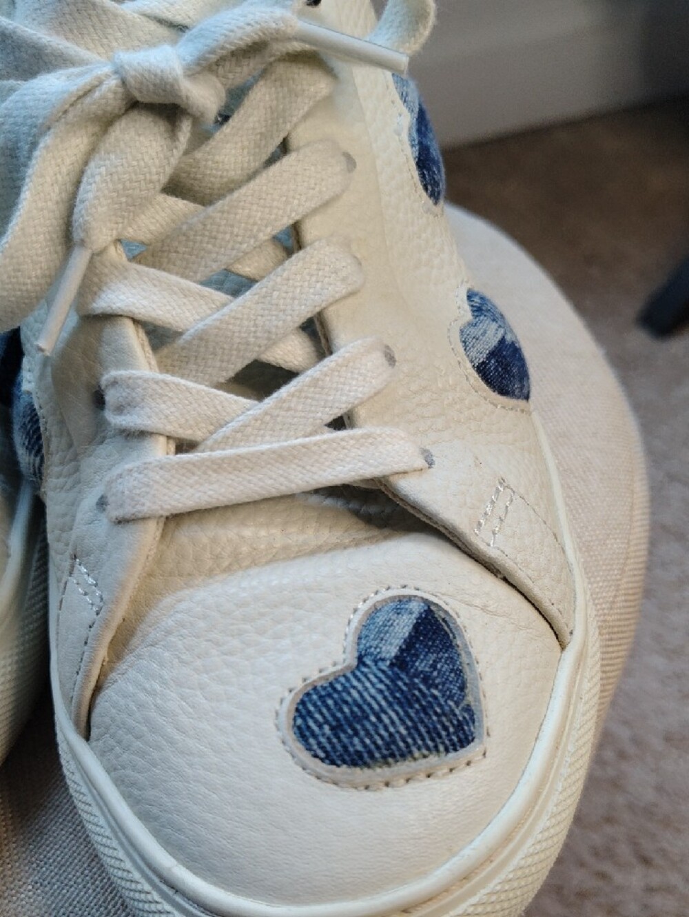 Kurt Geiger White Sneakers with Blue Heart Appliqués - Picture 8 of 11